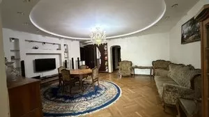 3-комнатная квартира в центре, ориентир Экопарк
