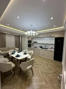 3-комнатная квартира в Яккасарайском районе, 82 м2