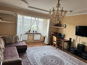3-комнатная квартира в Яшнабадском районе, массив Риёзий