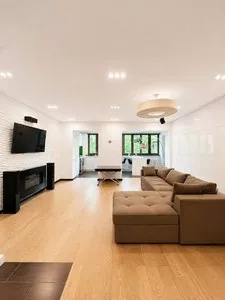 4-комнатная квартира, 110.6 м2, Мирабадский район, ул. Кунаева