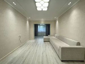 4-комнатная квартира, 124 м², 3/4 этаж, улица Садык Азимова