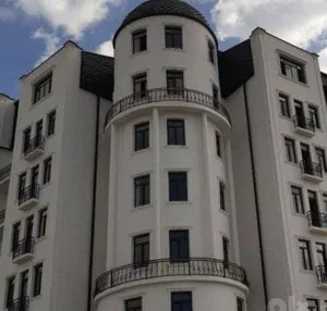 4-комнатная квартира, 160 м2, 3 этаж, Андижон