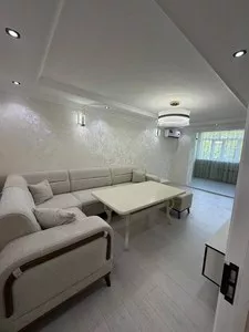 4-комнатная квартира, 75 м2, Гагарина