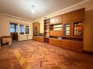 4-комнатная квартира, 80 кв.м, Мирзо-Улугбекский район