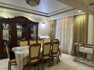 4-комнатная квартира на Юнусабаде 10