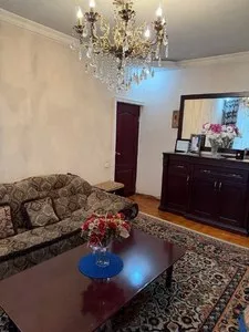 4-комнатная квартира в Алмазарском районе, Себзор