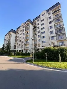 4-комнатная квартира в аренду, район метро Новза