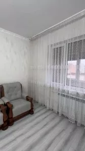 4-комнатная квартира в аренду, Яшнабадский район, 100 м²