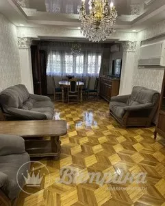 4-комнатная квартира в Дархане, 124 м²