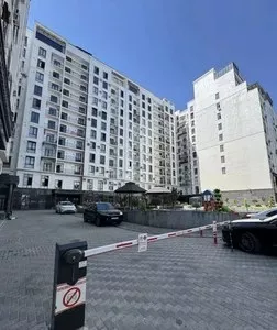 4-комнатная квартира в ЖК Чарх, 111 м2