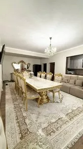 4-комнатная квартира в ЖК Karat Stroy, 154 м2