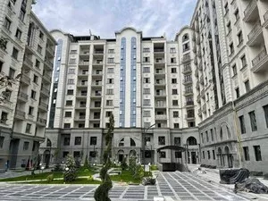 4-комнатная квартира в ЖК Мухташам, Юнусабадский район