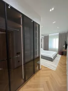 4-комнатная квартира в ЖК Нукус Авеню, 100 м2