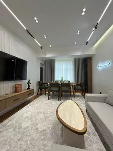 4-комнатная квартира в ЖК Пойтахт Резиденс, 100 м2