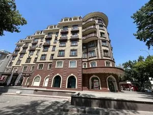 4-комнатная квартира в Мирабадском районе, 155 м2