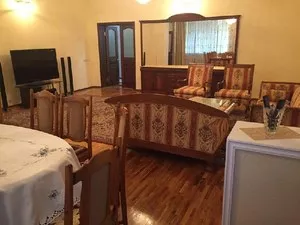4-комнатная квартира в Мирабадском районе, 165 кв.м
