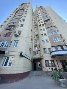 4-комнатная квартира в Мирзо-Улугбекском районе, Буз-2