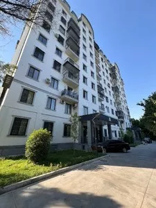 4-комнатная квартира в Мирзо-Улугбекском районе, рядом с Академией МВД
