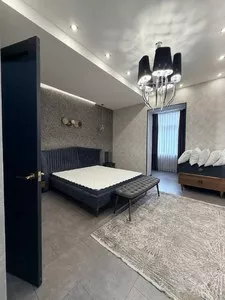4-комнатная квартира в новостройке, 136 м2, Мирабадский район