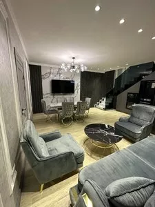 4-комнатная квартира в новостройке ЖК Golden House, Буз-2