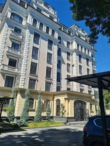 4-комнатная квартира в Шайхантахурском районе, рядом с метро Тинчлик