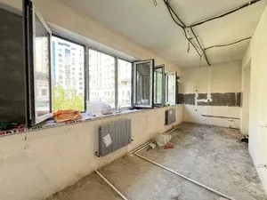 4-комнатная квартира в Юнусабадском районе, 110 м2