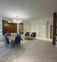 5-комн. квартира, 200 м², Яккасарайский