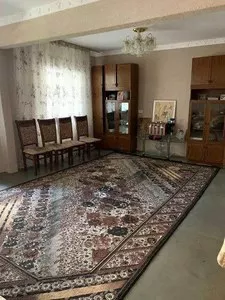 5-комнатная квартира в Сергели-5
