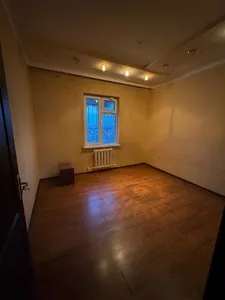 5-комнатная квартира в Сергелийском районе