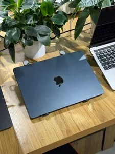 Apple MacBook Air M2 13 8/256GB