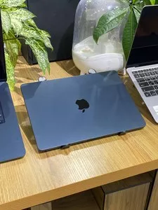 Apple MacBook Air M2 13 дюймов 16/256GB