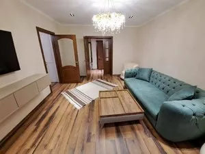 Аренда 3-комнатной квартиры, ЦУМ, 80 м2