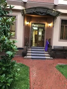 Аренда 5-комнатного дома, 380 м2, ориентир Никитина