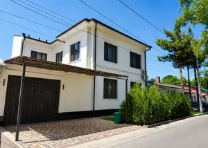 Аренда 5-комнатной квартиры, 250 м2, Максим Горький