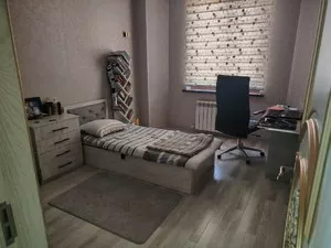 Аренда 6-комнатного дома в Сергелийском районе