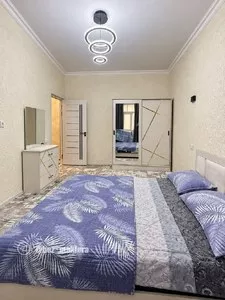 Аренда места в 4-комнатной квартире, Чиланзар