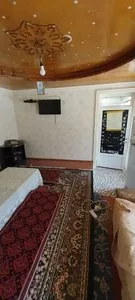 Аренда места в 8-комнатном участке для парней