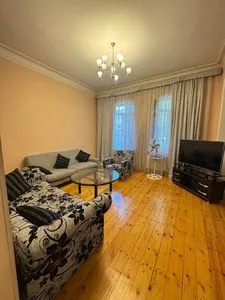 Аренда одноэтажного дома, 4 комнаты, 5 соток