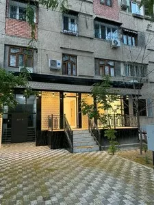 Аренда офиса 100 м2 в Яшнабадском районе