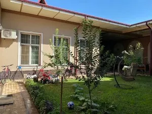 Частный дом в Мирзо-Улугбекском районе, улица Садаф