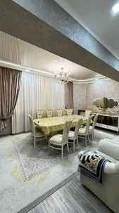 Четырехкомнатная квартира на Юнусабаде, 100 м²