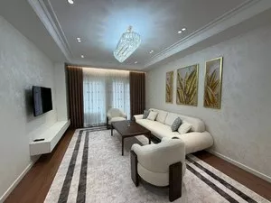 Четырехкомнатная квартира в ЖК Nur, 113 м²
