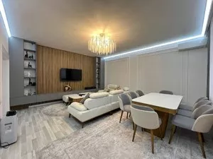 Четырехкомнатная квартира в ЖК Пеликан, 111 м2