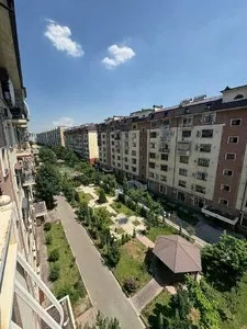 Четырехкомнатная квартира в ЖК Темир йул, 130 кв.м