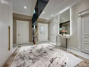 Четырехкомнатная квартира в ЖК Темир йул, 130 м2