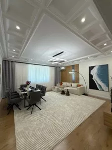 Четырехкомнатная квартира в новостройке Golden House, 115 м²