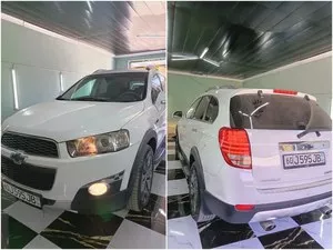 Chevrolet Captiva 2012, белый, 270 000 км, бензин+метан, Андижан