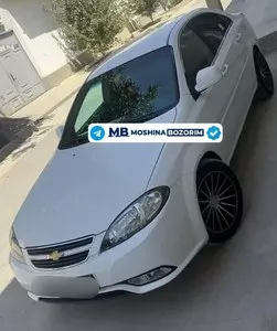 Chevrolet Gentra 2015, автомат, белый, пробег 437 000 км, бензин+газ, Андижан