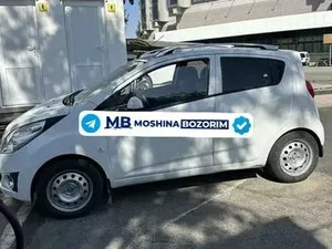 Chevrolet Spark 2014, белый, пробег 190 000 км, бензин, Самарканд