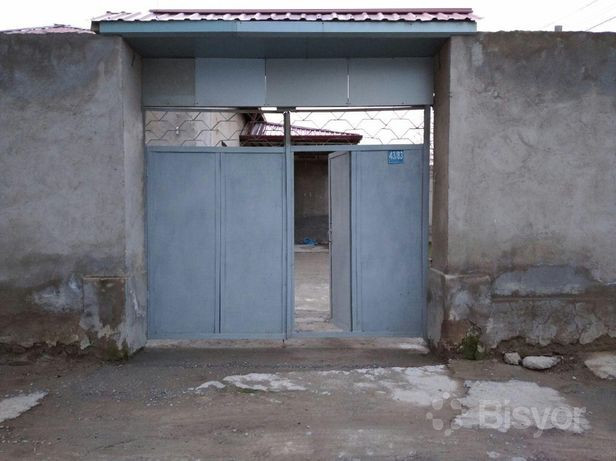 Qizim uchun rus porno Moskvada bir erkak jinsiy aloqa uchun er-xotin qidirmoqda.